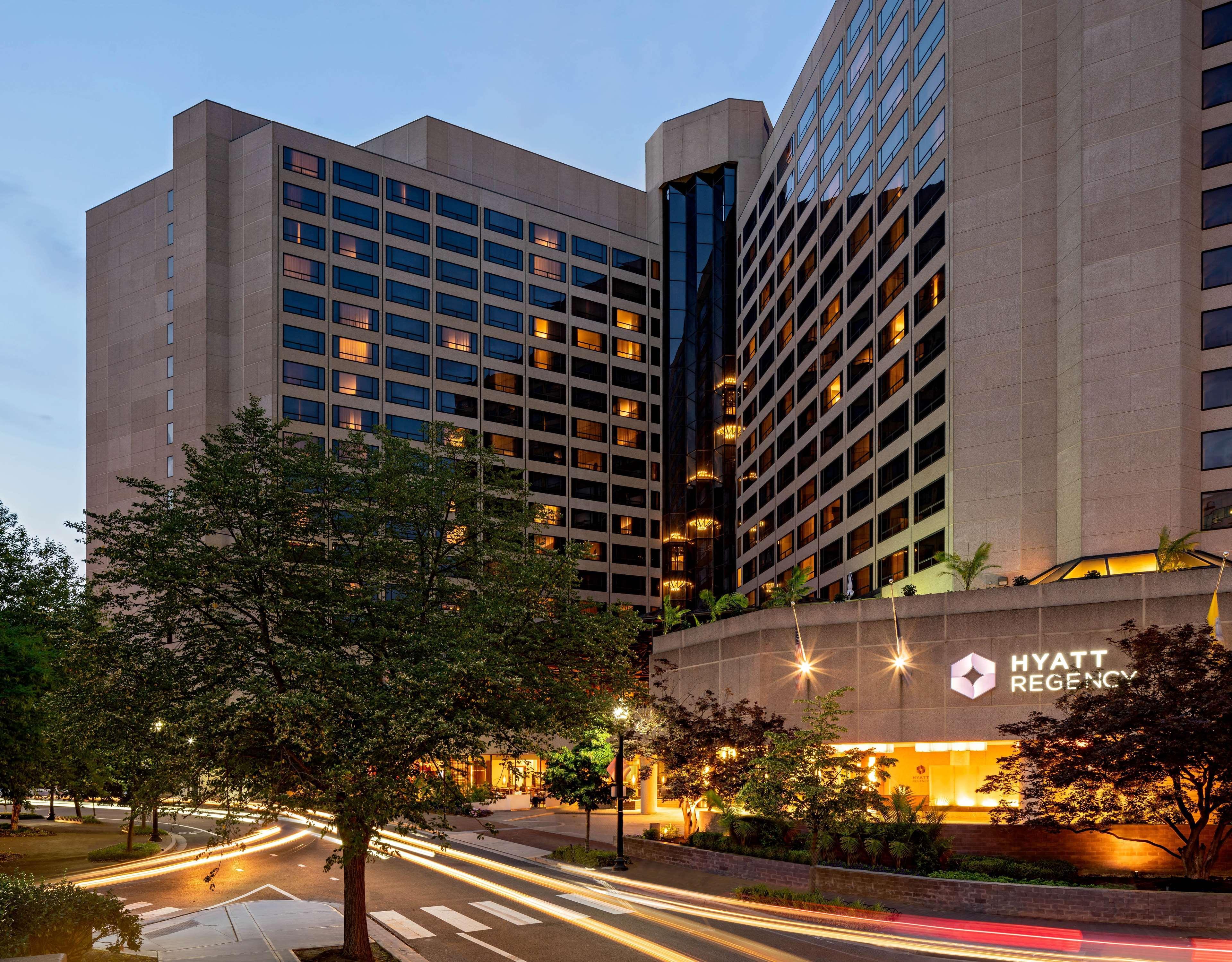 Hyatt Regency Crystal City At Reagan National Airport Arlington Exterior foto